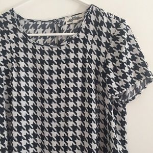 Houndstooth shirt